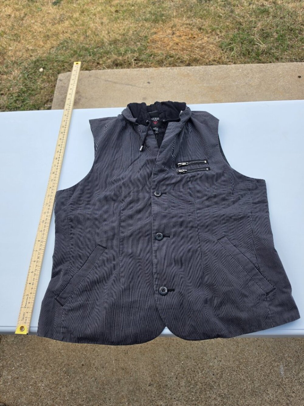GUESS Size L/G Gray Pinstripe Hooded Vest – Zip & Button Front - Picture 10 of 11